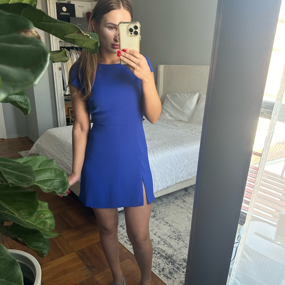 Elegant Blue Cap Sleeve Dress